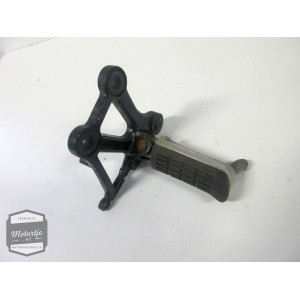 Honda CBR1000F schetsplaat rechts / rechter voetsteun / footstep / voet step / steun foot Honda CBR1000F schetsplaat rechts / rechter voetsteun / footstep / voet step / steun foot