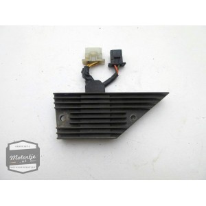 Honda CBX750 spanningsregelaar  / gelijkstroomregelaar / gelijkstroom regelaar
