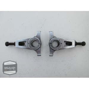 Kawasaki GPX750 ketting spanners achterbrug 