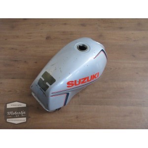 Suzuki GSX400 benzinetank / benzine brandstof tank / brandstoftank