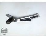 Suzuki GSX750 ES/EF schetsplaat rechts / rechter voetsteunhouder / voetsteun / voet step steun / voetstep