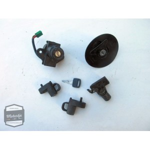 Suzuki GSX750 ES/EF slotenset / slotset / sloten set 