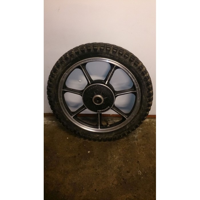 Kawasaki Z250 Voorwiel / Voorvelg Kawasaki Z250 Voorwiel / Voorvelg