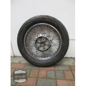 Kawasaki Z650 achterwiel / achtervelg / achter wiel velg