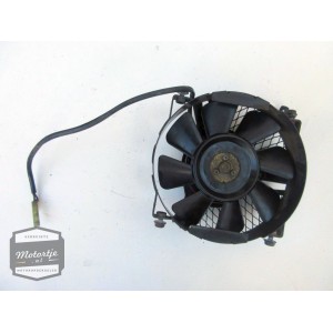 Suzuki VX800 radiatorfan / koelfan / koelvin 